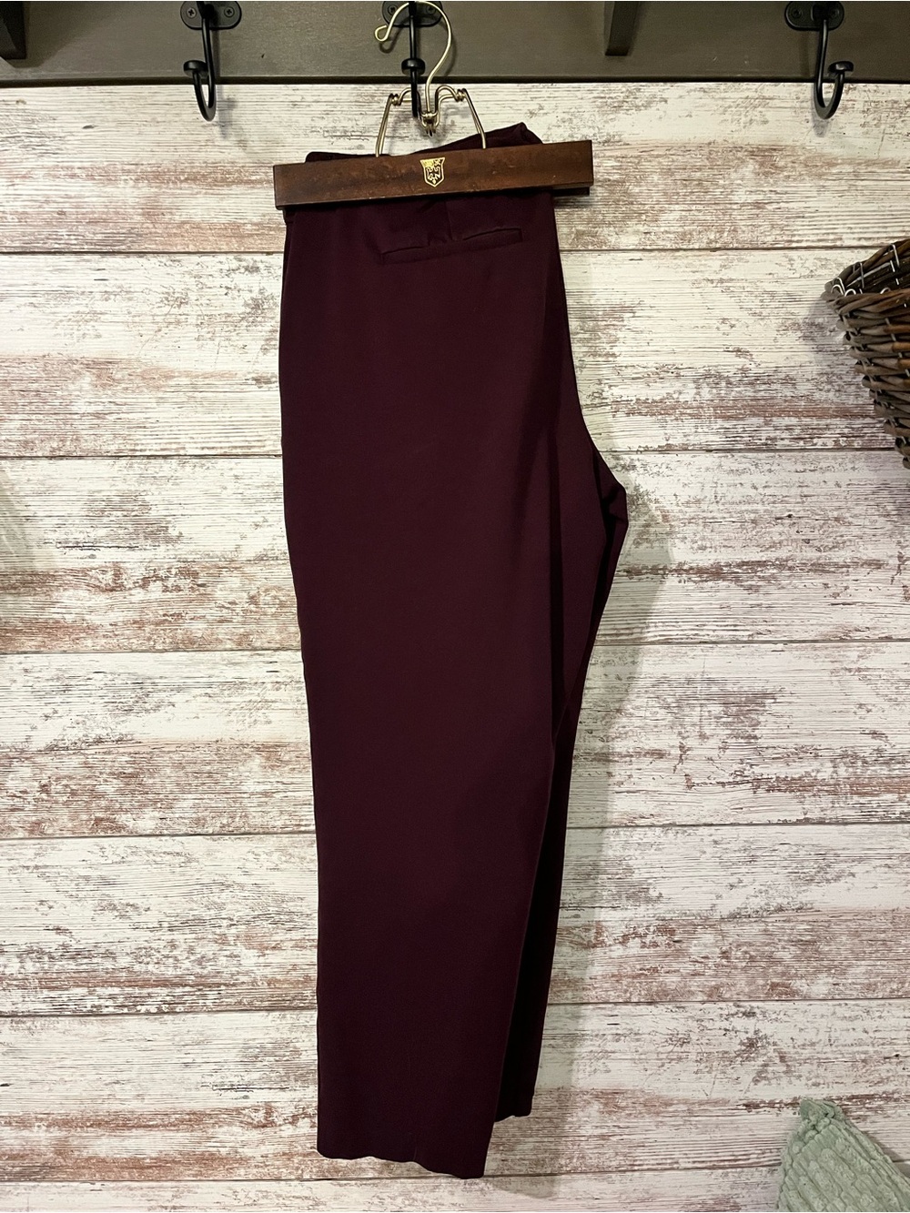 Liverpool Women's Tailored Dress Pants in Burgundy